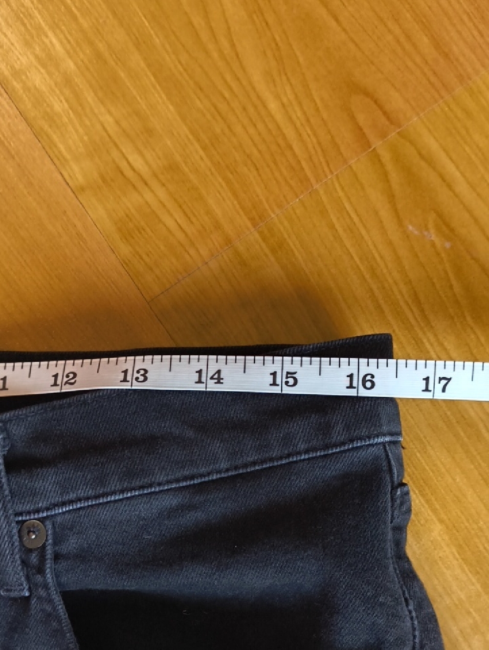 AGOLDE Carrie Long Length Slim Short in Color Stunner Size 32 NWOT - Picture 10 of 12